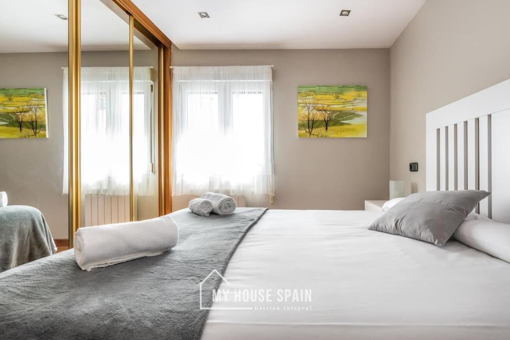 Myhousespain - Piso En Cimadevilla Junto Al Mar 기욘 외부 사진