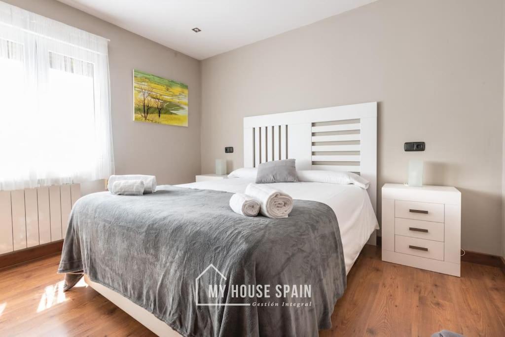 Myhousespain - Piso En Cimadevilla Junto Al Mar 기욘 외부 사진